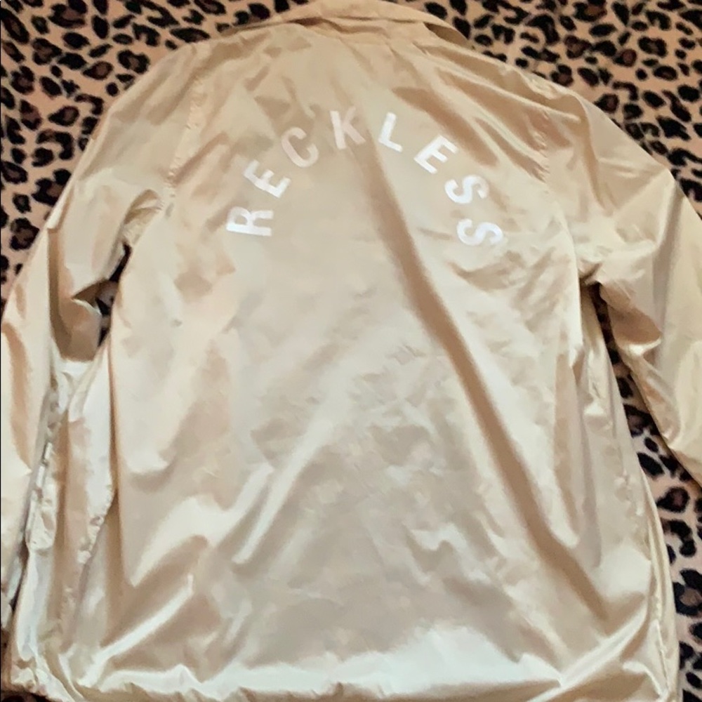 COPY - Young&Reckless windbreaker - Picture 2 of 4